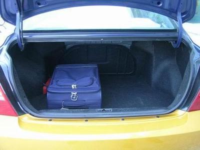 伊蘭特搶占廣州出租車市場制高點 戰略布局與市場反響深度解析